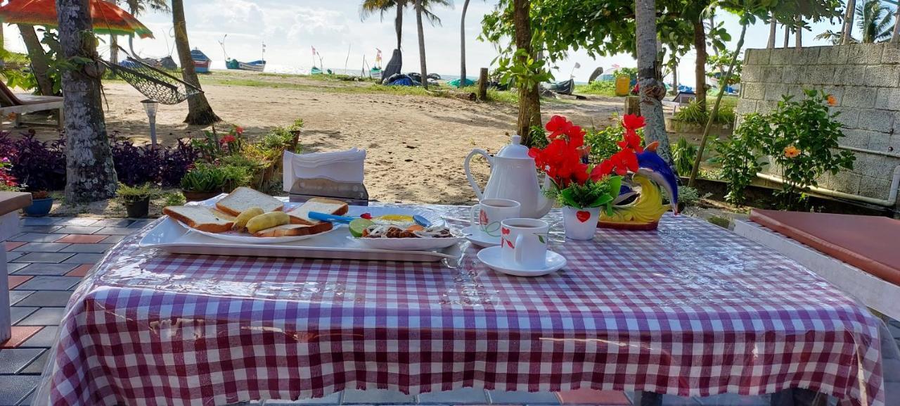 Marari Anna Beach Villa Mararikulam Eksteriør billede