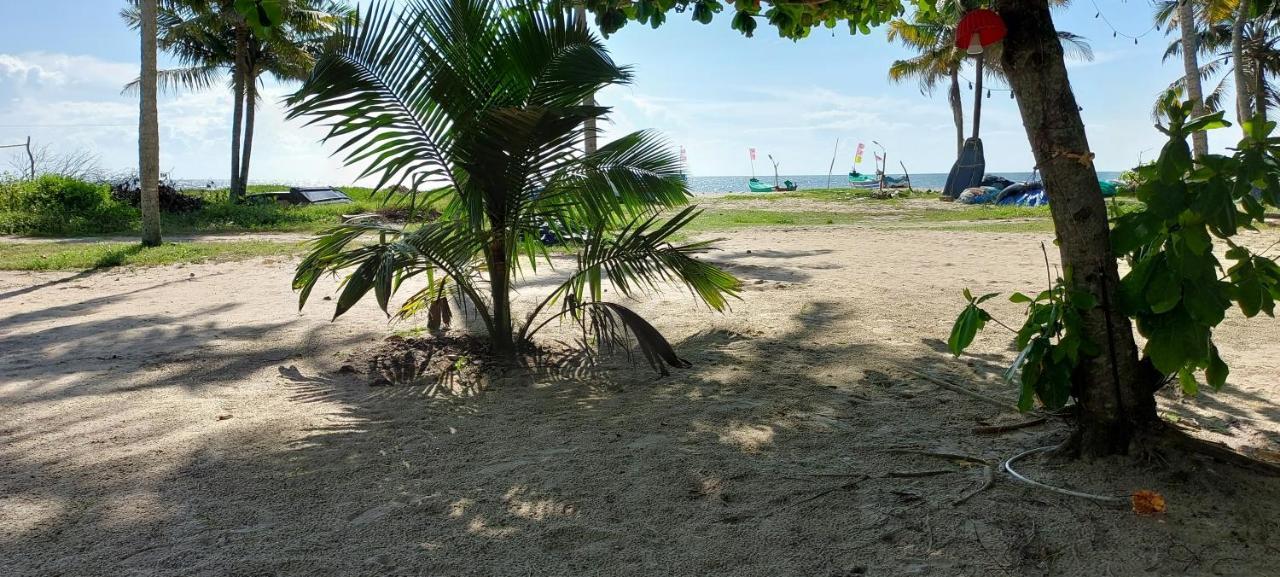 Marari Anna Beach Villa Mararikulam Eksteriør billede
