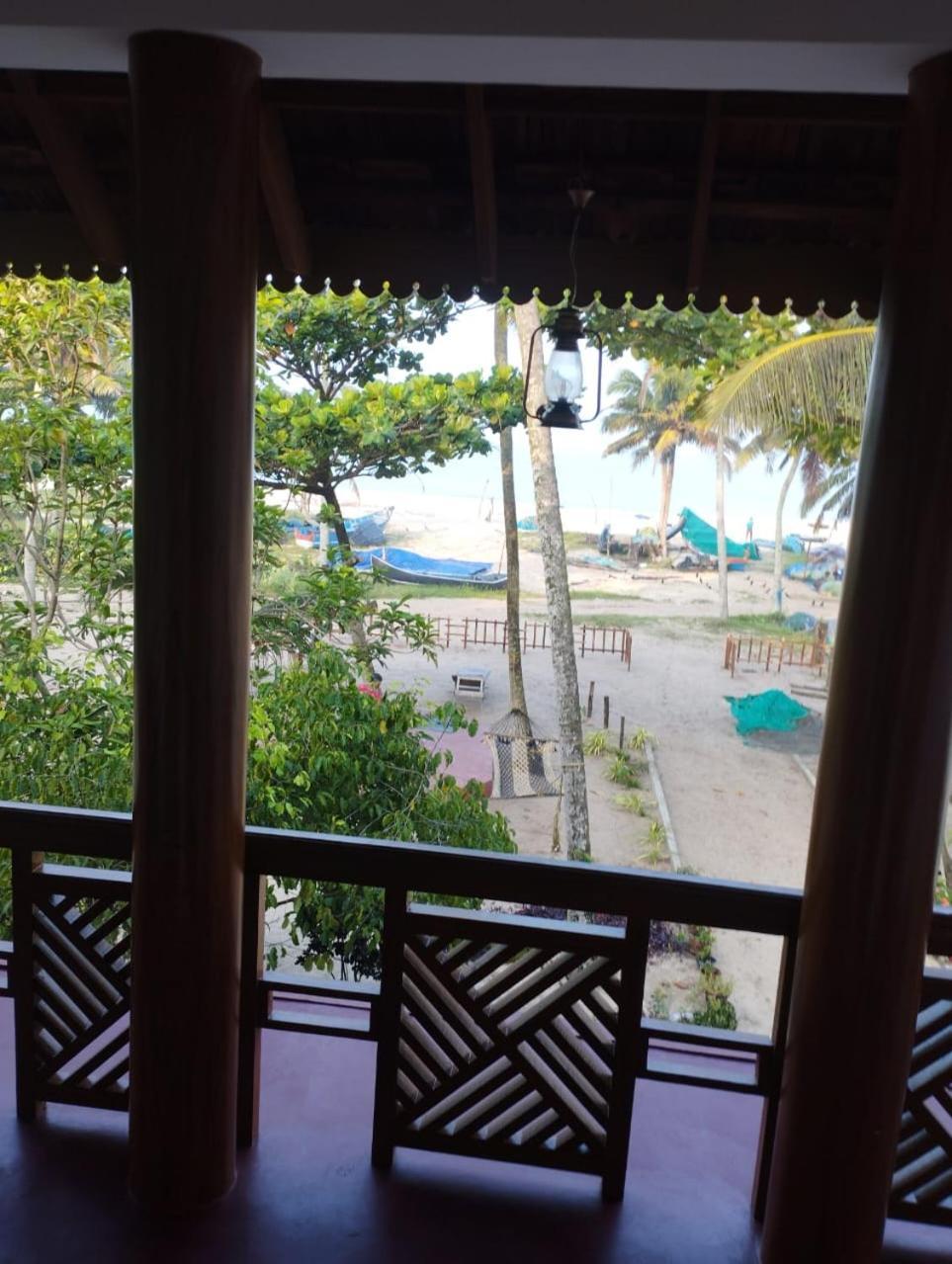 Marari Anna Beach Villa Mararikulam Eksteriør billede
