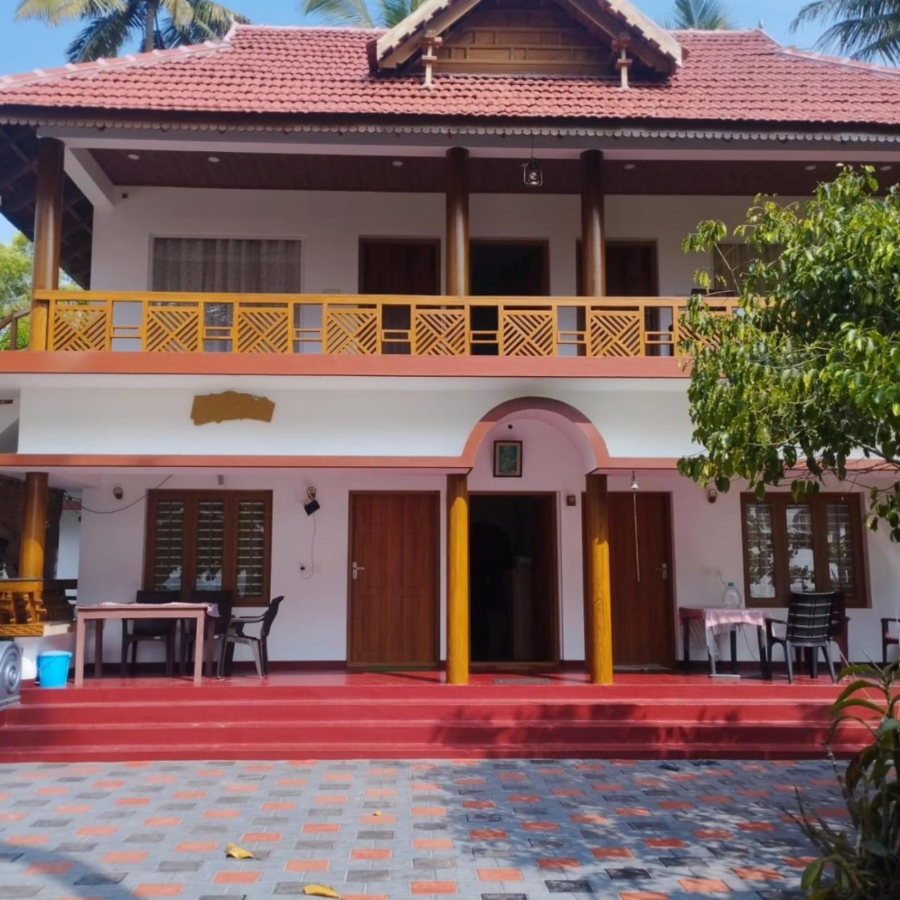 Marari Anna Beach Villa Mararikulam Eksteriør billede
